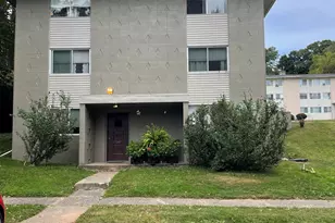 311 S Elm St, Wallingford, CT 06492 - Photo 1