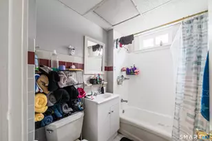 144 West St, New Britain, CT 06051 - Photo 8