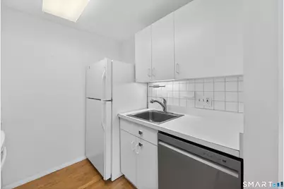 37 Towne House Road #37, Hamden, CT 06514 - Photo 6