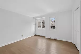 37 Towne House Rd, Hamden, CT 06514 - Photo 14