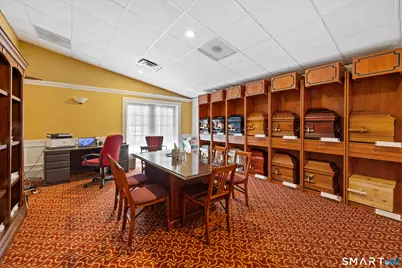 496 Chase Avenue, Waterbury, CT 06704 - Photo 10