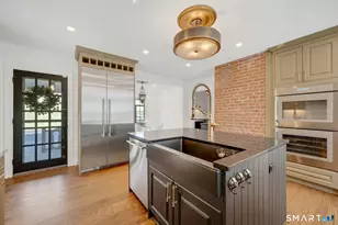 25 Wildwood Rd, Stamford, CT 06903 - Photo 10