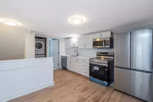 523 Danbury Rd, Wilton, CT 06897 - Photo 4