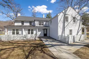 523 Danbury Rd, Wilton, CT 06897 - Photo 16