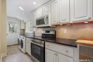 410 Wilton Rd W, Ridgefield, CT 06877 - Photo 8