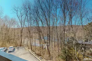 54 Clubhouse Dr, Woodbury, CT 06798 - Photo 6