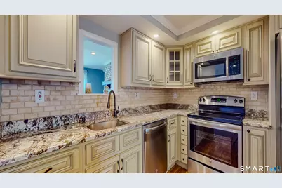 54 Clubhouse Drive #54, Woodbury, CT 06798 - Photo 10