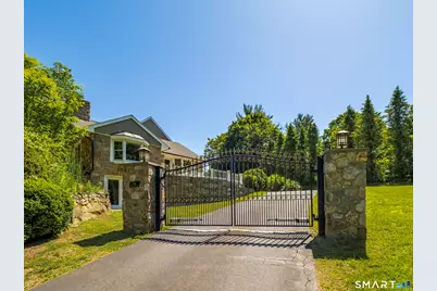 74 Black Rock Turnpike, Redding, CT 06896 - Photo 2