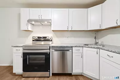 172 Towne House Road #172, Hamden, CT 06514 - Photo 4