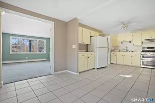 61 Rustic Ln, East Hartford, CT 06118 - Photo 10