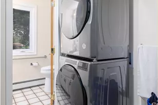 18 Meadowlark Rd, Simsbury, CT 06092 - Photo 20