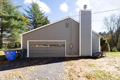 18 Meadowlark Road, Simsbury, CT 06092 - Photo 4