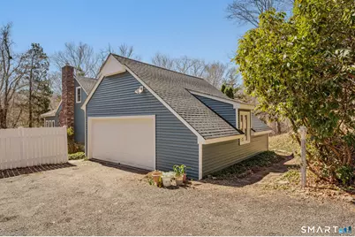 20 King James Drive, East Lyme, CT 06333 - Photo 2