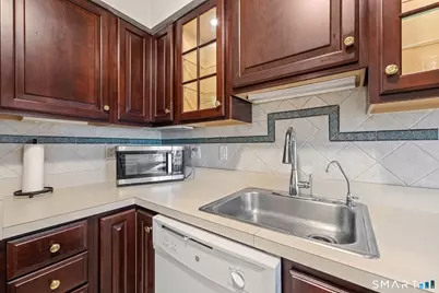1535 East Putnam Avenue #307, Greenwich, CT 06870 - Photo 12