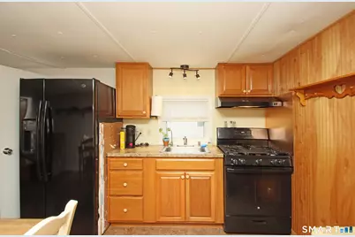 19 Donna Street, Beacon Falls, CT 06403 - Photo 14