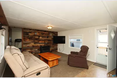19 Donna Street, Beacon Falls, CT 06403 - Photo 8