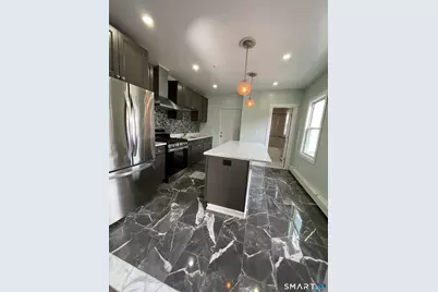 176 Pearl Street #3rd Floor, Waterbury, CT 06704 - Photo 4