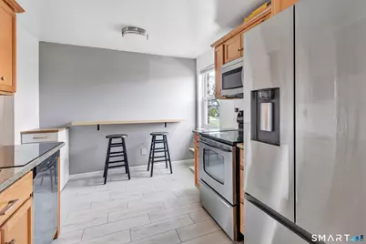 32 Weed Hill Avenue #C, Stamford, CT 06907 - Photo 6