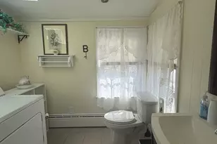 77 Dodge Ave, East Haven, CT 06512 - Photo 16