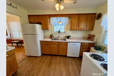 77 Dodge Avenue, East Haven, CT 06512 - Photo 10