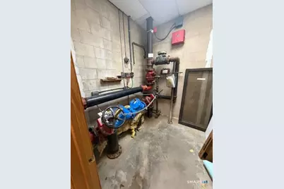 699 Middle Turnpike East Turnpike #B, Manchester, CT 06042 - Photo 20