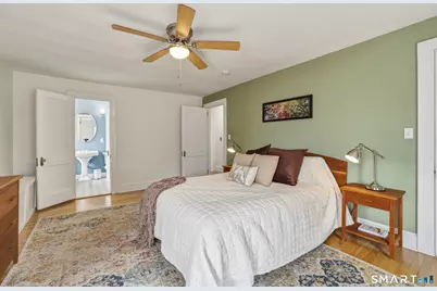 365 Maple Avenue, Cheshire, CT 06410 - Photo 18