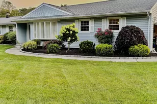 39 Ridgecrest Rd, Wallingford, CT 06492 - Photo 2