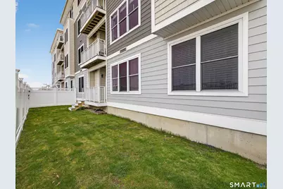 400 Bank Street #104, New London, CT 06320 - Photo 26