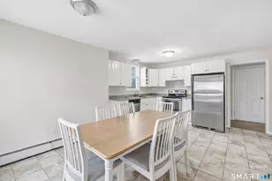 422 W River Rd, Orange, CT 06477 - Photo 18