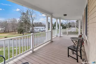 422 W River Rd, Orange, CT 06477 - Photo 30