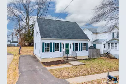 25 Woodlawn Avenue, Enfield, CT 06082 - Photo 2