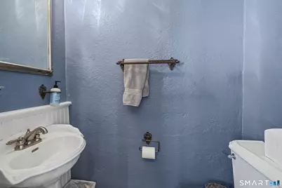 401 Jelliff Mill Road, New Canaan, CT 06840 - Photo 30