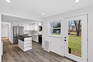 20 Edward Rd, North Branford, CT 06471 - Photo 14