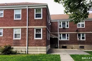 37 Canaan Ct, Stratford, CT 06614 - Photo 1