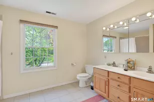 29 Tarrywile Lake Rd, Danbury, CT 06810 - Photo 22