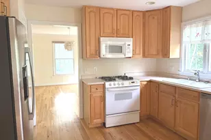 29 Tarrywile Lake Rd, Danbury, CT 06810 - Photo 4