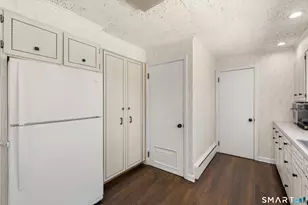 347 Amity Rd, Bethany, CT 06524 - Photo 12