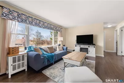 347 Amity Road, Bethany, CT 06524 - Photo 4