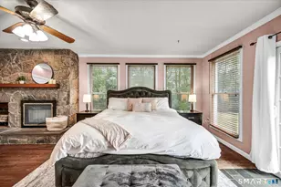 21 Raymond Pl, Cromwell, CT 06416 - Photo 12