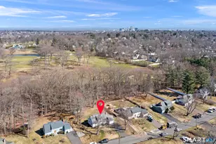50 Seminole Cir, West Hartford, CT 06117 - Photo 38