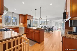 50 Seminole Cir, West Hartford, CT 06117 - Photo 8
