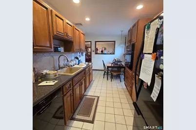 24 Coolidge Street, Windsor Locks, CT 06096 - Photo 12