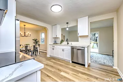 19 Harding Avenue, West Haven, CT 06516 - Photo 10