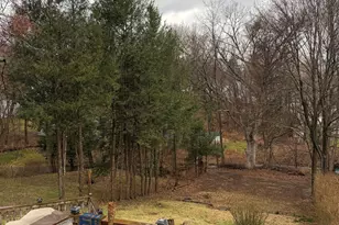 55 New Hanover Ave, Meriden, CT 06451 - Photo 6