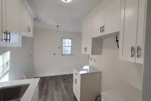 74 W 4th St, Derby, CT 06418 - Photo 2