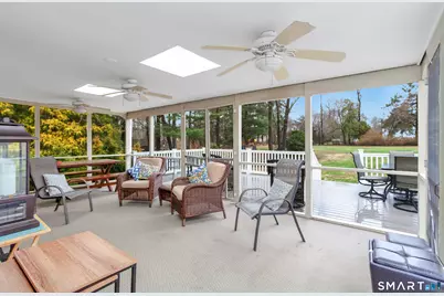 19 Surrey Lane, Branford, CT 06405 - Photo 12