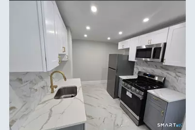 80 Dickerman Street, New Haven, CT 06511 - Photo 1