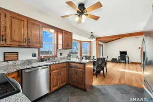 24 Reality Rd, Oxford, CT 06478 - Photo 16