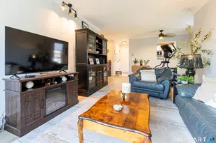 53 Brushy Plain Rd, Branford, CT 06405 - Photo 4