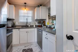 53 Brushy Plain Rd, Branford, CT 06405 - Photo 2